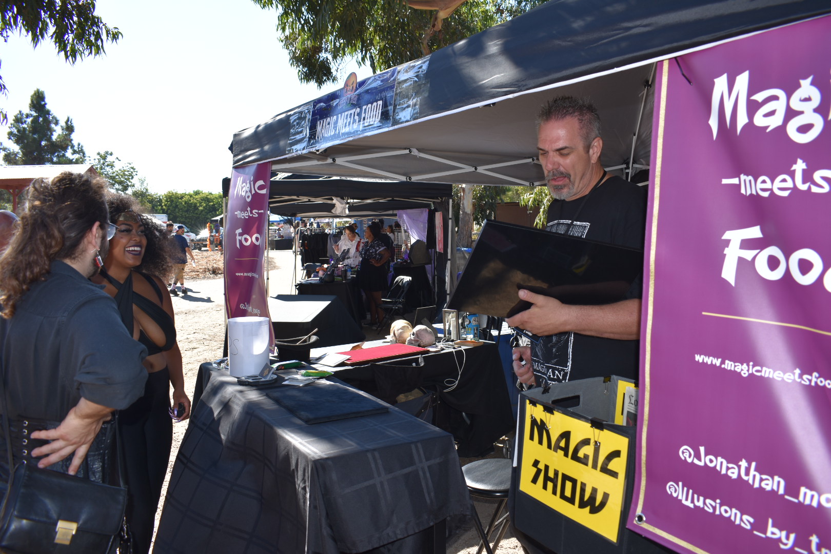 Magic Meets Food booth